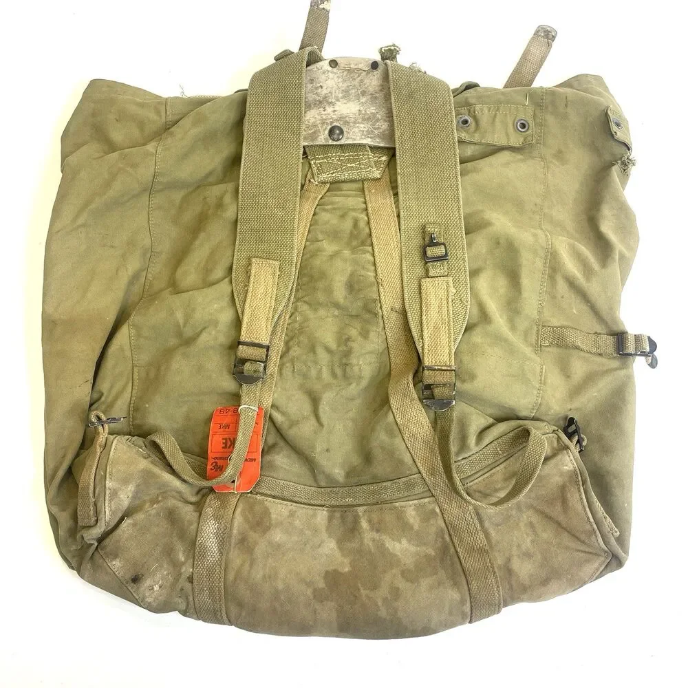 US Army WW2 Mountain Rucksack Avery 1943‎ Size 18x21x7